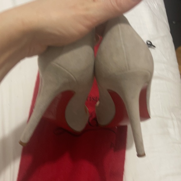 Christian louboutin peep toe shoes - Picture 8 of 8
